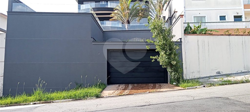 Casa à venda ou para alugar com 4 suítes em Parque dos Príncipes, São Paulo, SP