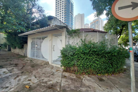 Casa para alugar com 3 quartos em Água Branca, São Paulo, SP
