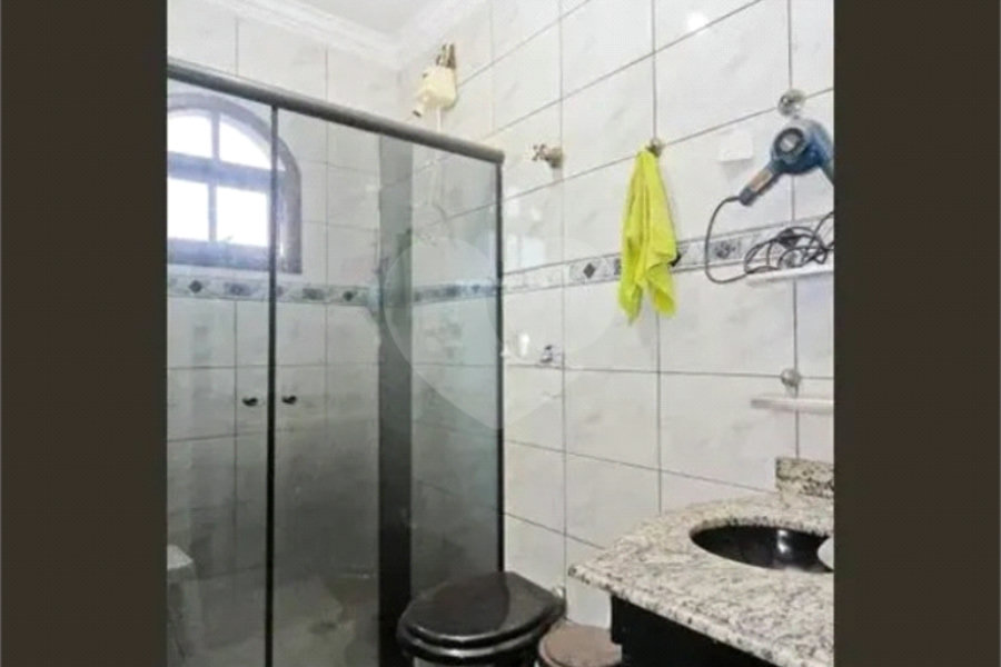 Sobrado à venda com 3 quartos em Vila Bonilha, São Paulo, SP