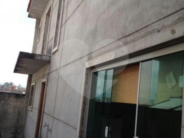 Sobrado à venda com 3 quartos, sendo 1 suíte,  em Imirim, São Paulo, SP