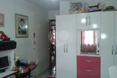 Sobrado à venda com 5 quartos, sendo 1 suíte, em Vila Mazzei, São Paulo, SP
