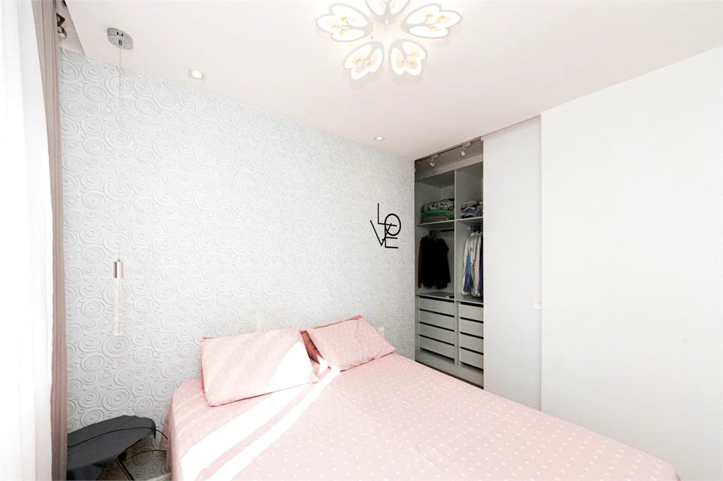 Apartamento à venda com 2 quartos, sendo 1 suíte, em Água Branca, São Paulo, SP