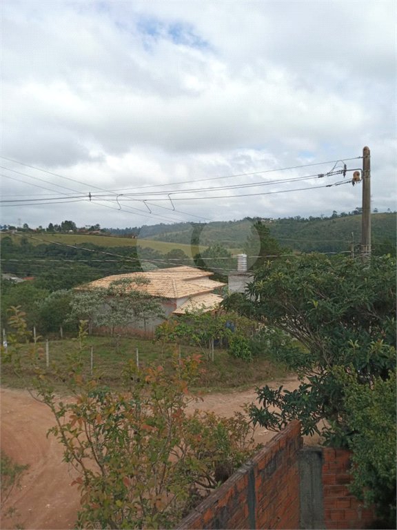 Chácara à venda com 2 quartos em Estância Marília, Jarinu, SP
