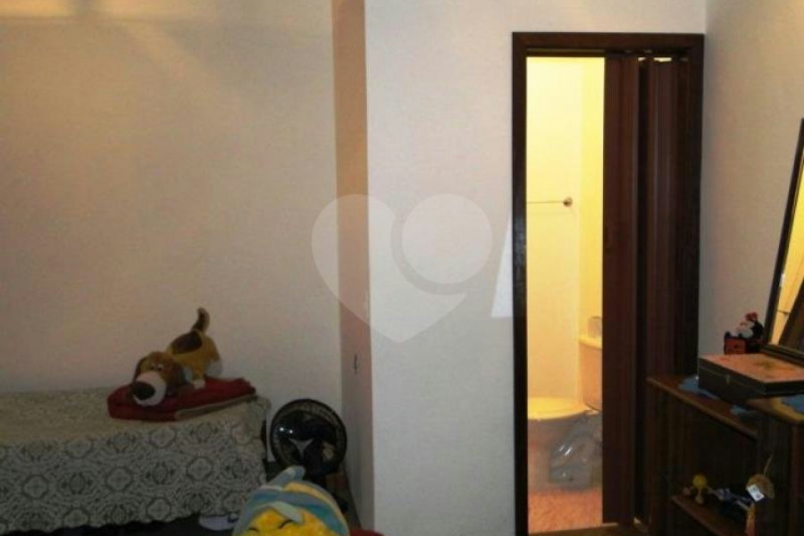 Casa Térrea à venda com 4 quartos, sendo 1 suíte, em Jardim Virginia Bianca, São Paulo, SP