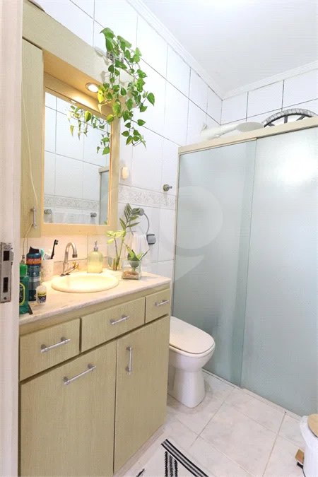 Casa à venda com 3 quartos, sendo 1 suíte,  em Vila Medeiros, São Paulo, SP