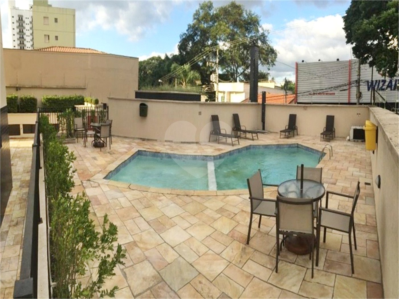 Apartamento à venda com 3 quartos, sendo 1 suíte, em Vila Galvão, Guarulhos, SP