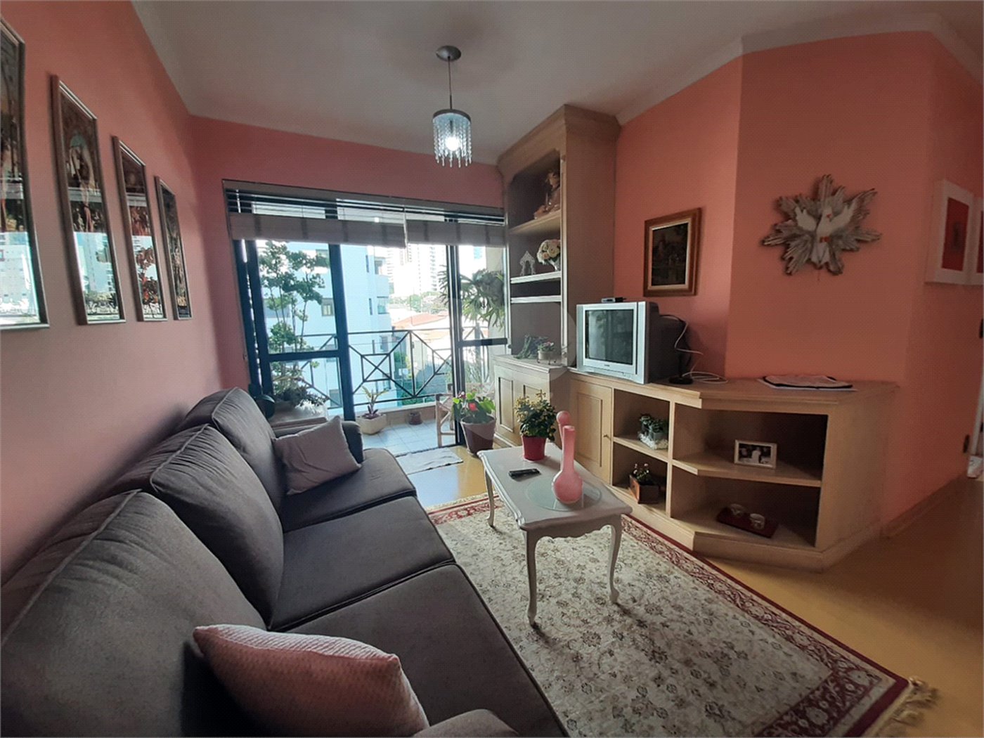 Apartamento à venda com 2 quartos, sendo 1 suíte, em Alto da Lapa, São Paulo, SP