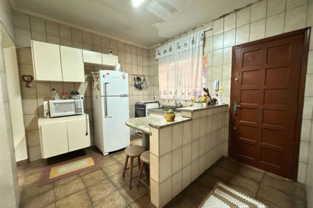 Casa à venda com 3 quartos, sendo 1 suíte, em Vila Monteiro, Itapetininga, SP