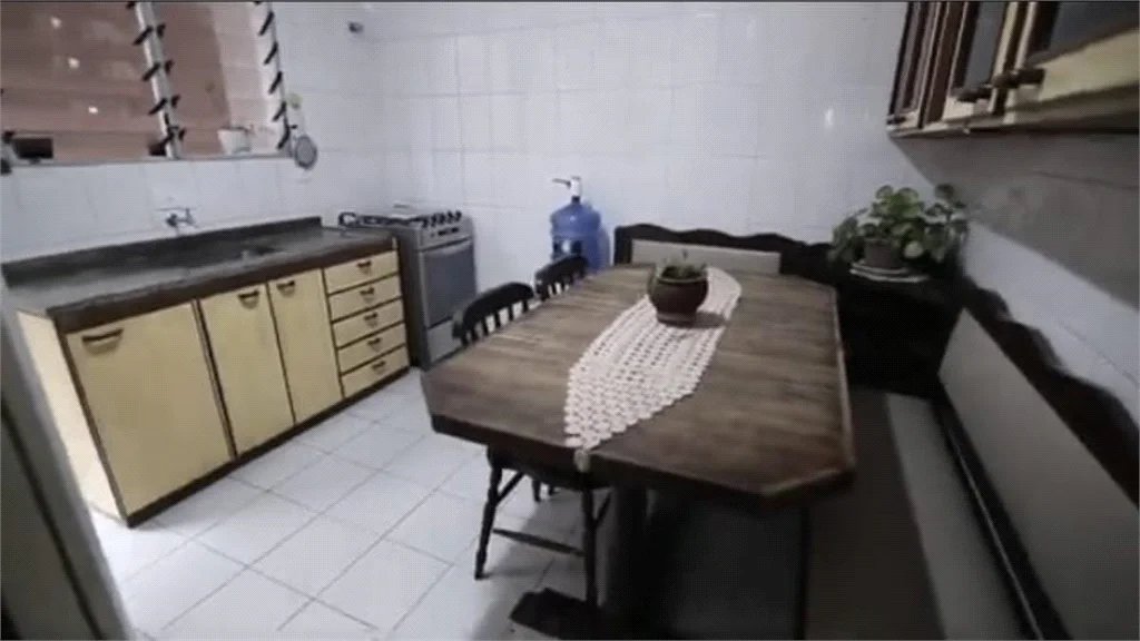 Sobrado à venda com 2 suítes em Jardim Monte Kemel, São Paulo, SP