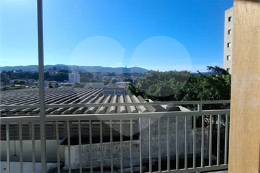 Apartamento à venda com 2 quartos, sendo 1 suíte,  em Vila Constança, São Paulo, SP