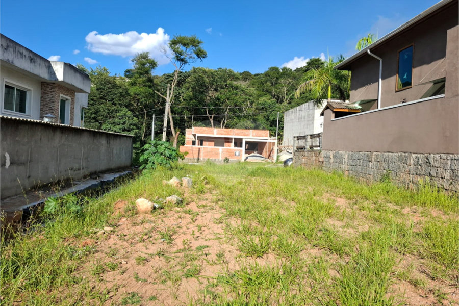 Terreno à venda no condomínio Itaguaçu da Cantareira, São Paulo - SP