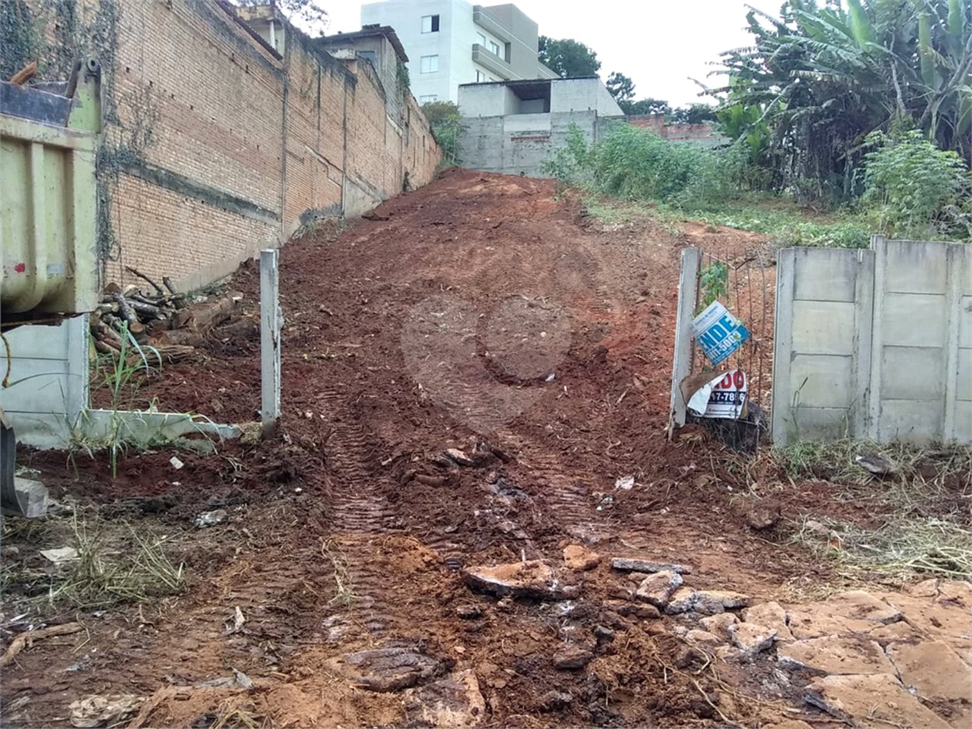 Terreno à venda em Jardim dos Pinheiros, Atibaia, SP