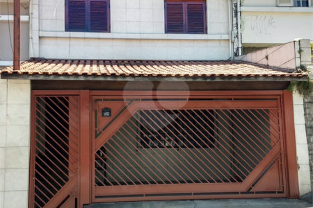 Sobrado à venda com 3 quartos, sendo 1 suíte, em Parada Inglesa, São Paulo, SP