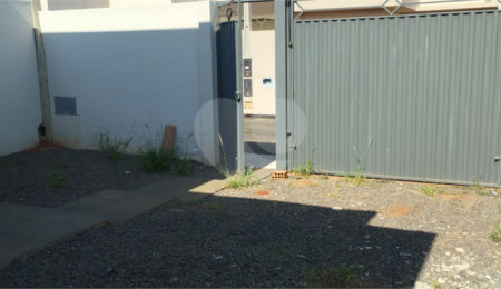 Casa à venda ou para alugar com 2 quartos, sendo 1 suíte,  em Ipê, Três Lagoas, MS
