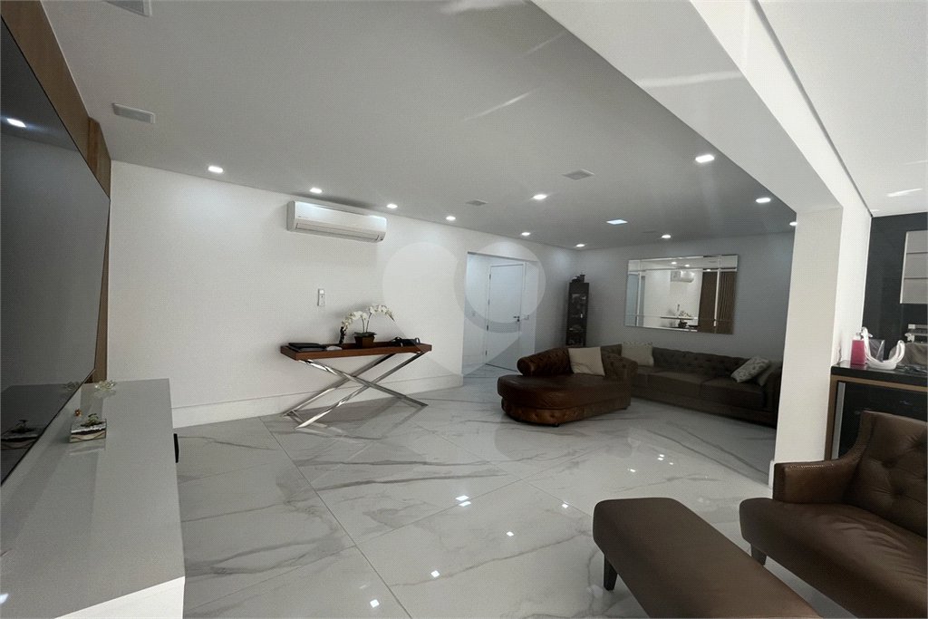 Apartamento à venda com 2 suítes em Barra Funda, São Paulo, SP