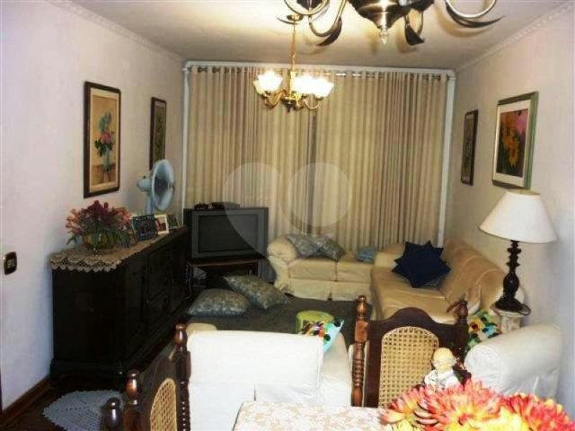 Sobrado à venda com 3 quartos, sendo 1 suíte,  em Vila Aurora (zona Norte), São Paulo, SP