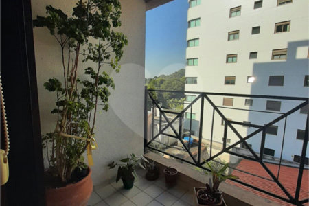 Apartamento à venda com 2 quartos, sendo 1 suíte, em Alto da Lapa, São Paulo, SP
