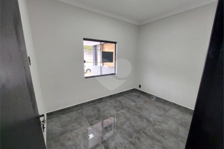 Casa à venda com 3 quartos, sendo 1 suíte, no condomínio Horto Florestal Villagio, Sorocaba - SP