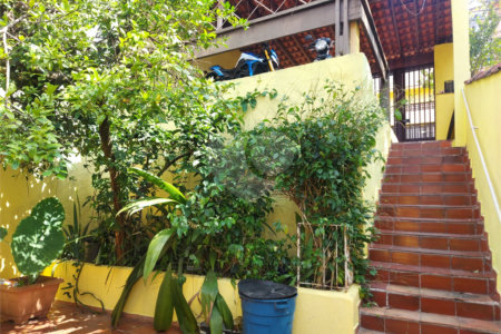 Casa à venda com 2 quartos em Vila Anglo Brasileira, São Paulo, SP
