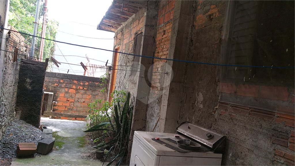 Terreno à venda com 4 quartos, sendo 1 suíte, em Parada Inglesa, São Paulo, SP