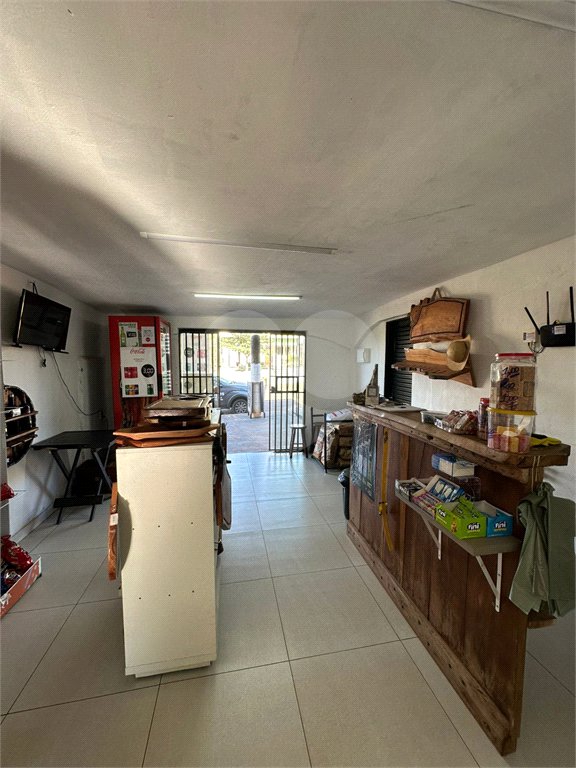Casa à venda com 4 quartos, sendo 1 suíte,  em Jardim Estoril, Ponta Porã, MS