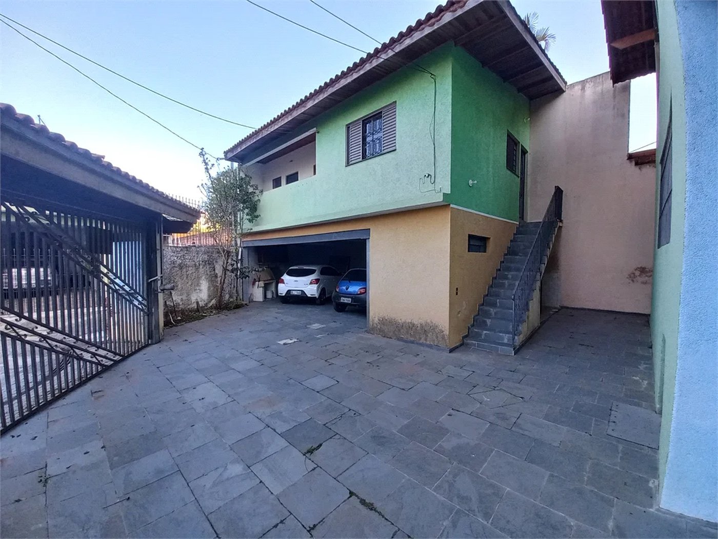 Casa à venda com 4 quartos, sendo 2 suítes, em Parque Esmeralda, São Paulo, SP