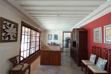 Casa à venda com 4 quartos, sendo 3 suítes,  em Geribá, Armação dos Búzios, RJ