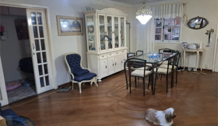 Casa à venda com 5 quartos, sendo 3 suítes,  no condomínio Vila Panamericana, São Paulo - SP