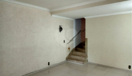 Sobrado à venda com 2 quartos em Jardim Peri Peri, São Paulo, SP