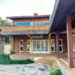 Casa à venda com 4 suítes em Vila Petrópolis, Atibaia, SP