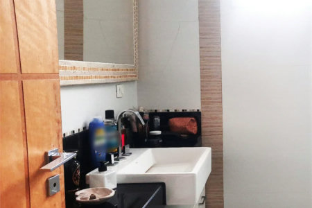 Sobrado à venda com 4 quartos, sendo 2 suítes,  em Bela Aliança, São Paulo, SP
