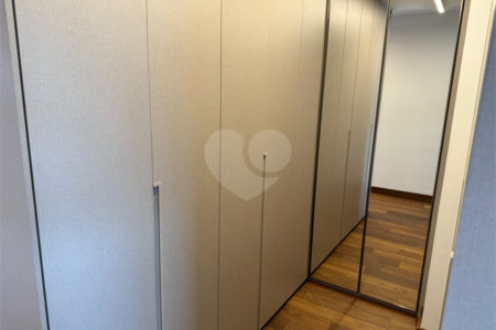 Apartamento à venda com 3 quartos, sendo 2 suítes, em Vila Mariana, São Paulo, SP