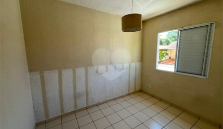 Casa à venda com 2 quartos em Vila Progresso, Itapetininga, SP