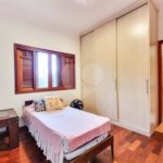 Casa à venda com 4 quartos, sendo 3 suítes, no condomínio Morada da Serra, São José dos Campos - SP