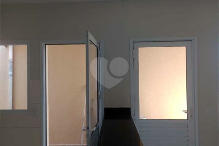 Casa à venda com 2 quartos no condomínio Villa Savoia, Sorocaba - SP