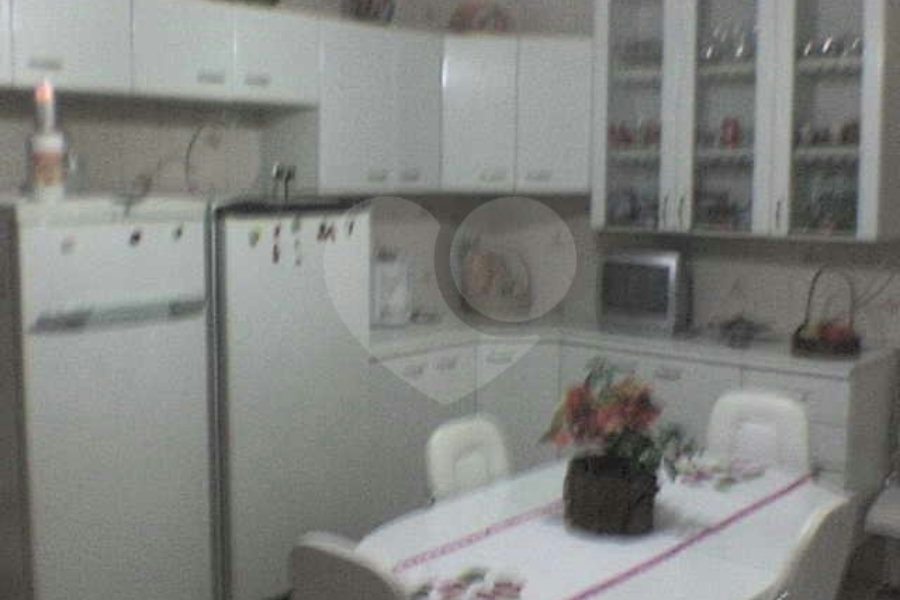 Casa Térrea à venda ou para alugar com 3 suítes em Vila Isolina Mazzei, São Paulo, SP