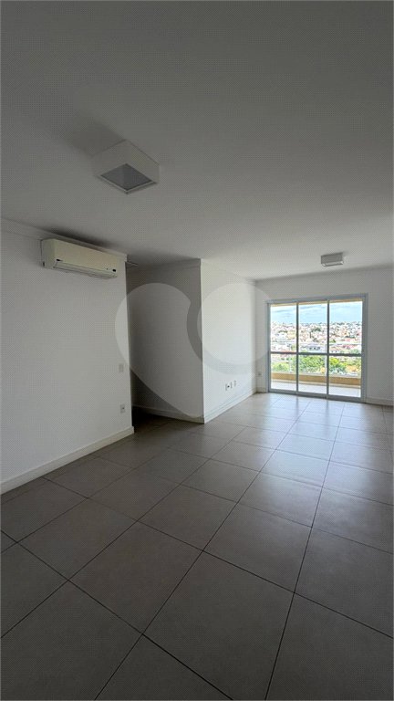Apartamento à venda com 3 quartos em Vila Almeida, Indaiatuba, SP