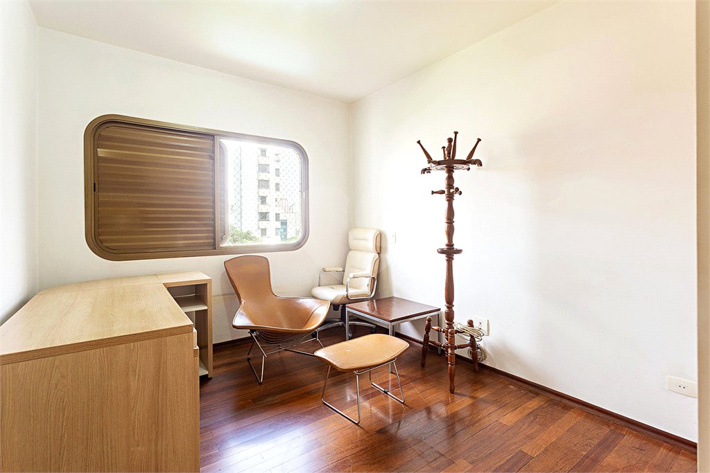 Apartamento à venda com 4 suítes em Campo Belo, São Paulo, SP