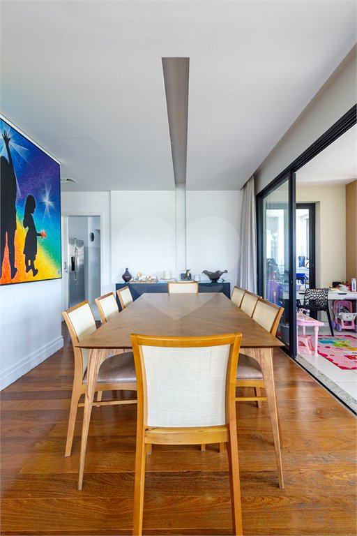 Apartamento à venda com 4 quartos, sendo 2 suítes,  em Jardim Panorama, São Paulo, SP