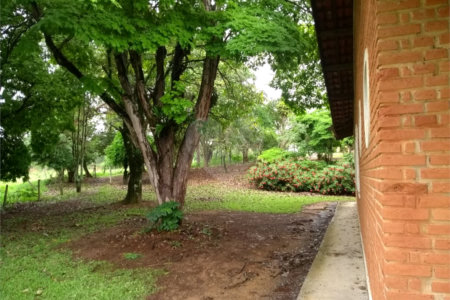 Sítio à venda com 5 suítes no Centro, Araçoiaba da Serra, SP