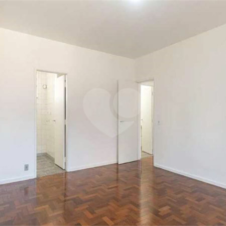 Apartamento à venda com 4 quartos, sendo 1 suíte, em Pinheiros, São Paulo, SP