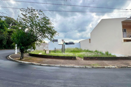 Lote à venda no Residencial Samambaia