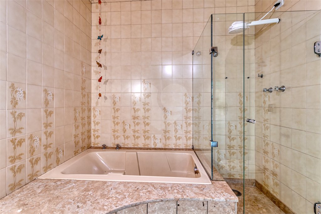 Casa com piscina a venda Laguinho de Interlagos