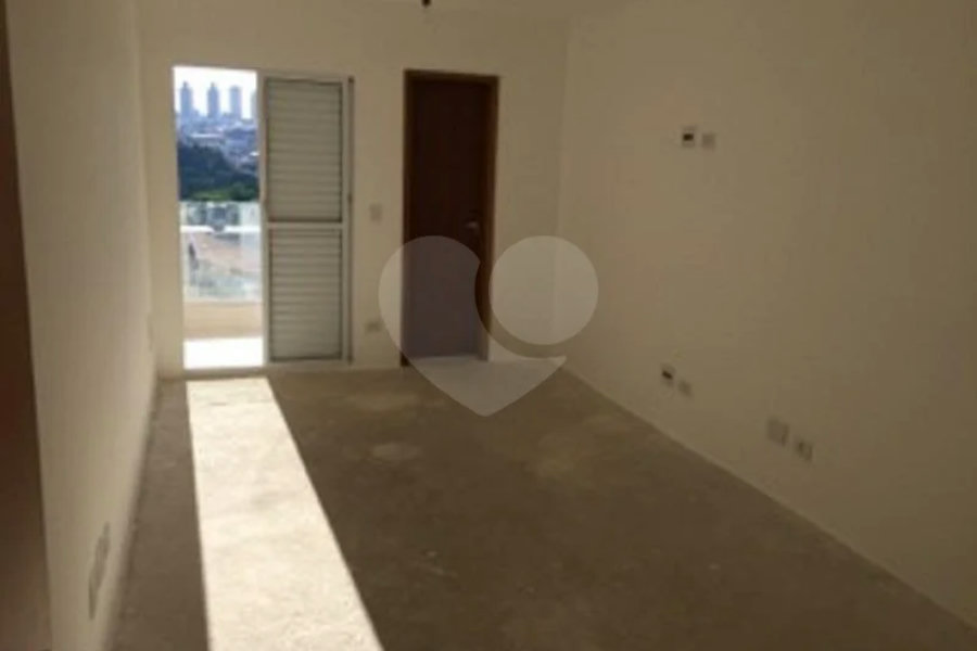 Sobrado novo nunca habitado.