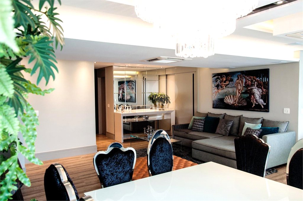 Apartamento à venda com 2 suítes em Santa Teresinha, São Paulo, SP