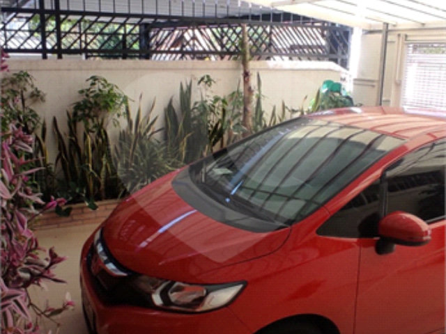 Casa à venda com 3 quartos, sendo 1 suíte,  no condomínio Residencial Vila Irmãos Arnoni, São Paulo - SP