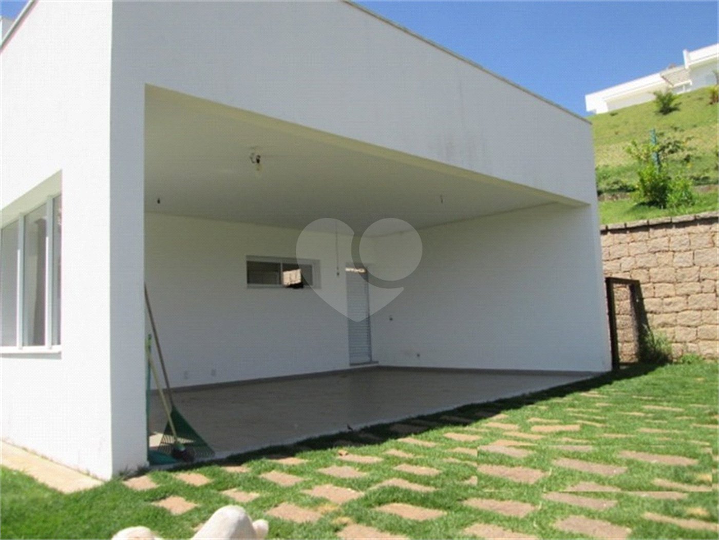 Casa à venda com 6 suítes no condomínio Jardim Primavera, Louveira - SP