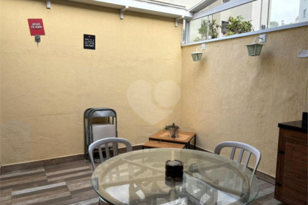 Casa à venda com 3 quartos, sendo 1 suíte, no condomínio Villagio Vicino, São Paulo - SP