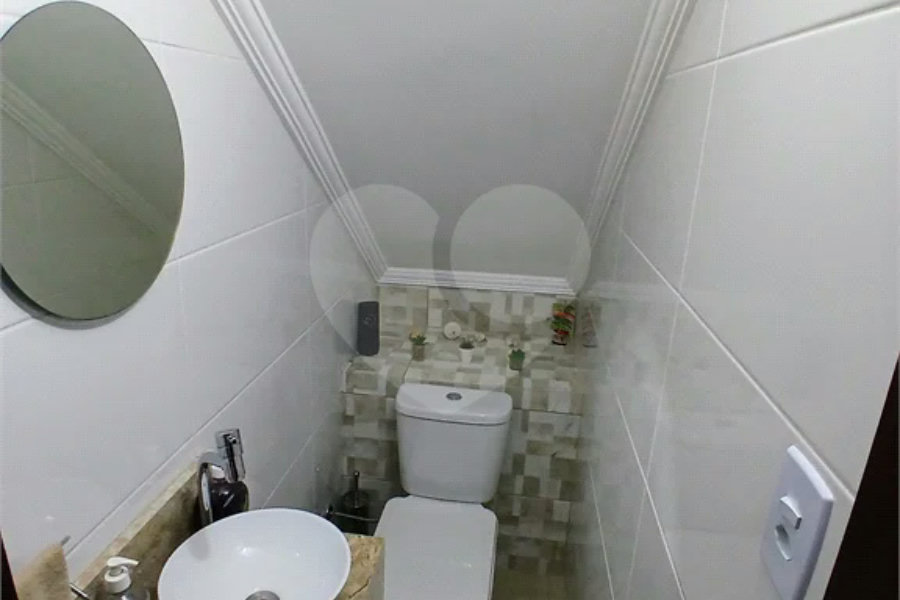 Sobrado à venda com 3 quartos, sendo 1 suíte,  em Tremembé, São Paulo, SP