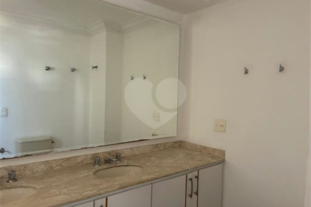 Apartamento à venda com 3 suítes em Vila Galvão, Guarulhos, SP